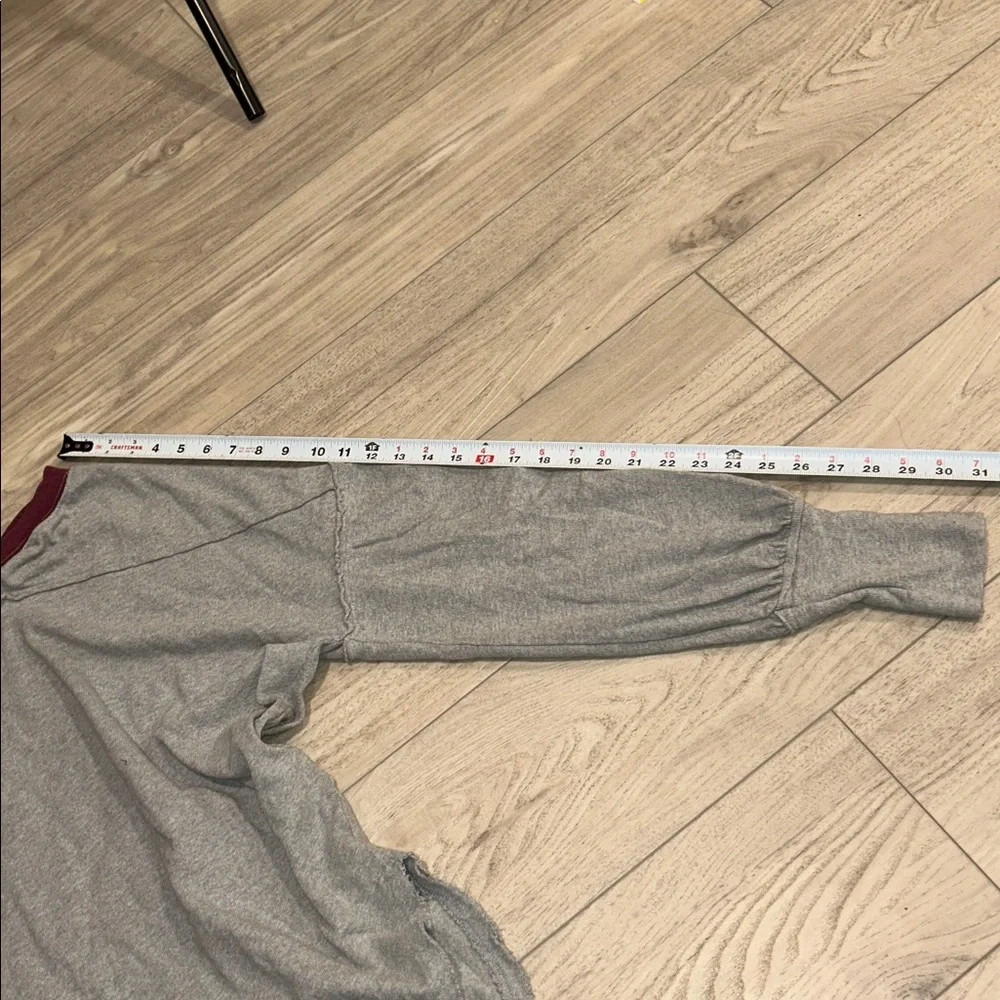 We The Free Gray and Maroon Sweatshirt Free People Tee Tunic Top Size Medium - Picture 15 of 15